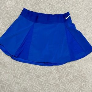Nike tennis skort
